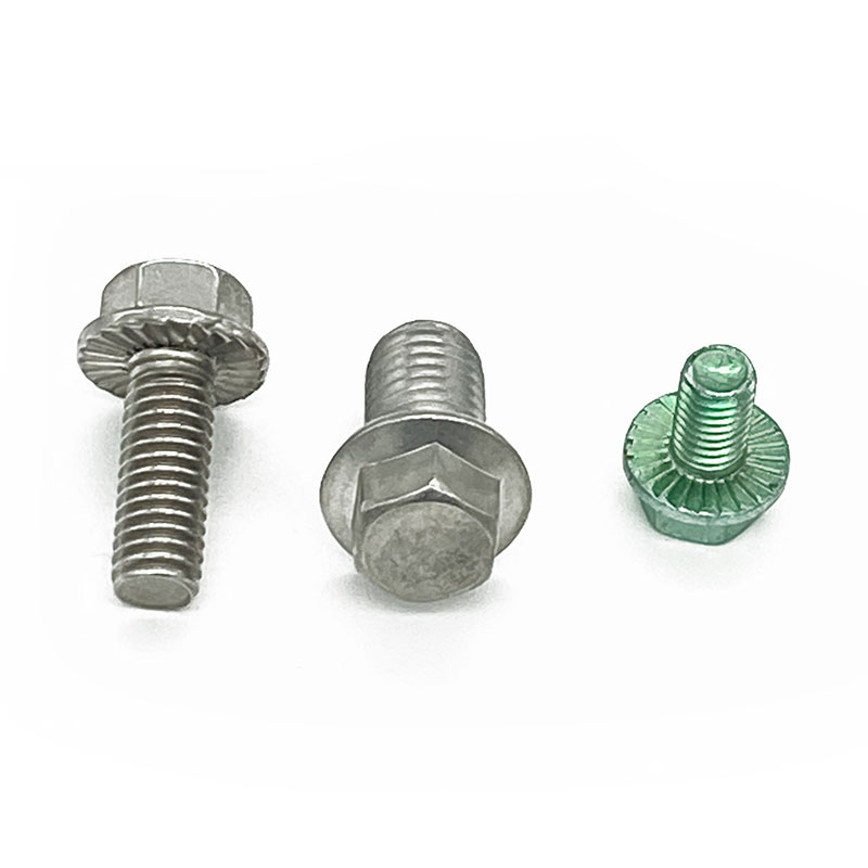 How to Choose the Right Machine Screw for Industrial Applications?
